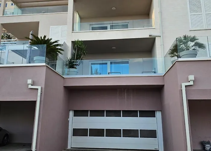 Luxury Moobl - Free Parking *