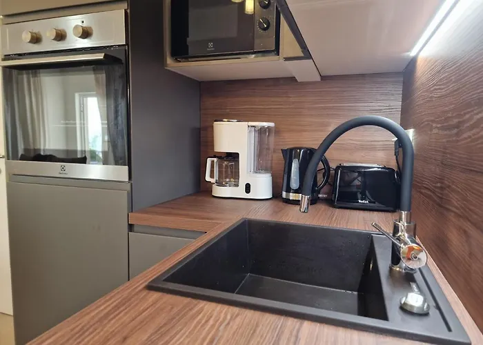 Luxury Moobl - Free Parking