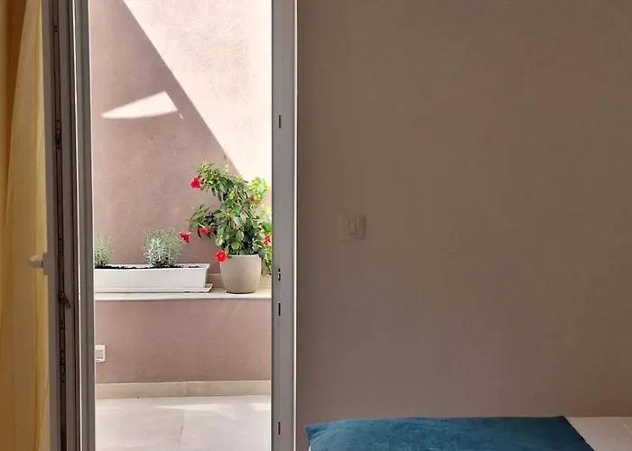 Luxury Moobl - Free Parking